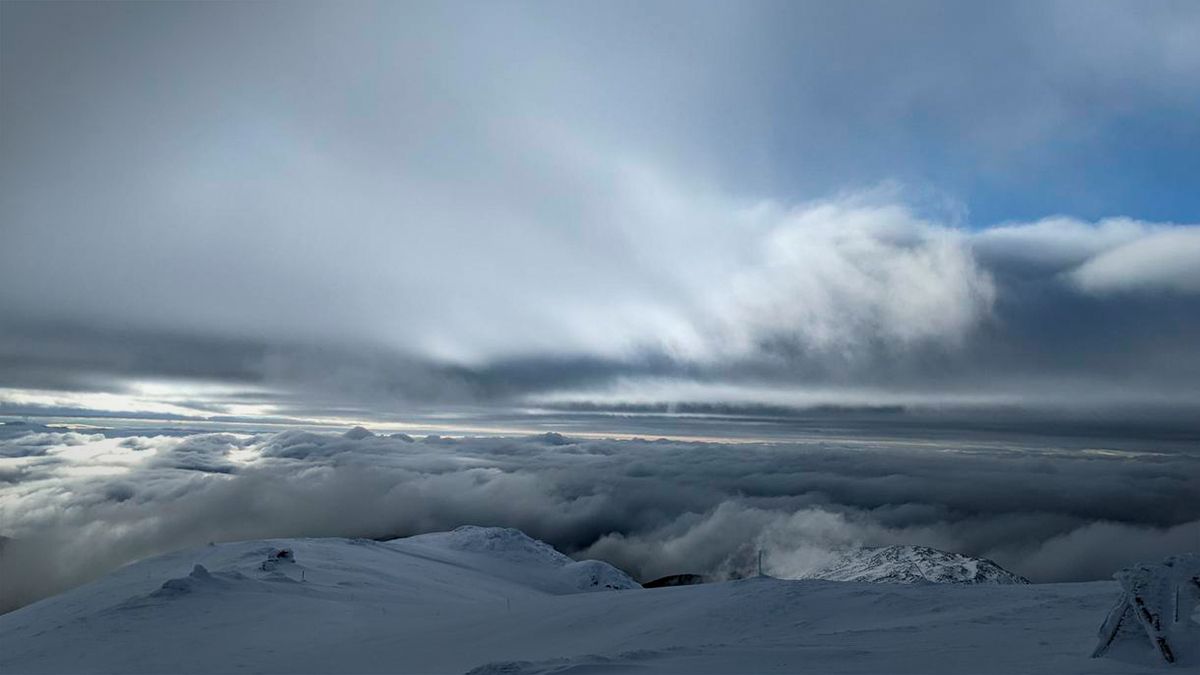 В Карпатах выпало 5 сантиметров снега – 24 Канал В Карпатах выпало 5 сантиметров снега – 24 Канал