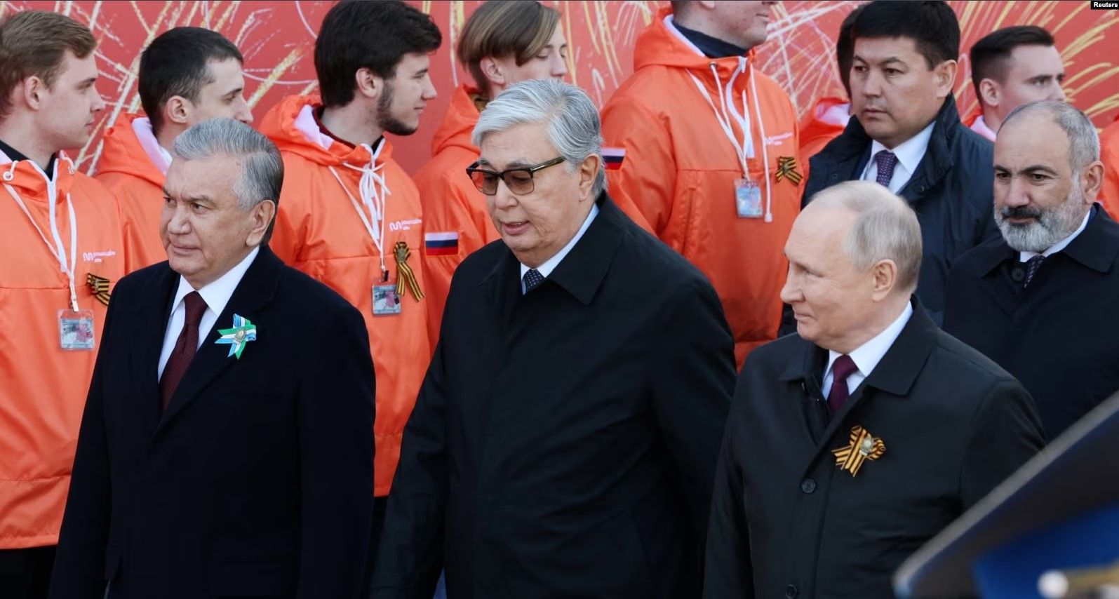 Лідери 7 країн зустрілися з Путіним