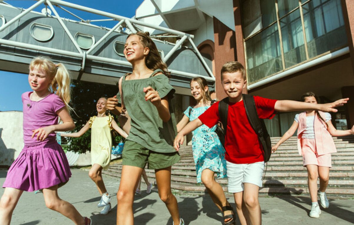 Літні канікули 2023 в Польщі - коли і скільки відпочиватимуть школярі Літні канікули 2023 в Польщі - коли і скільки відпочиватимуть школярі