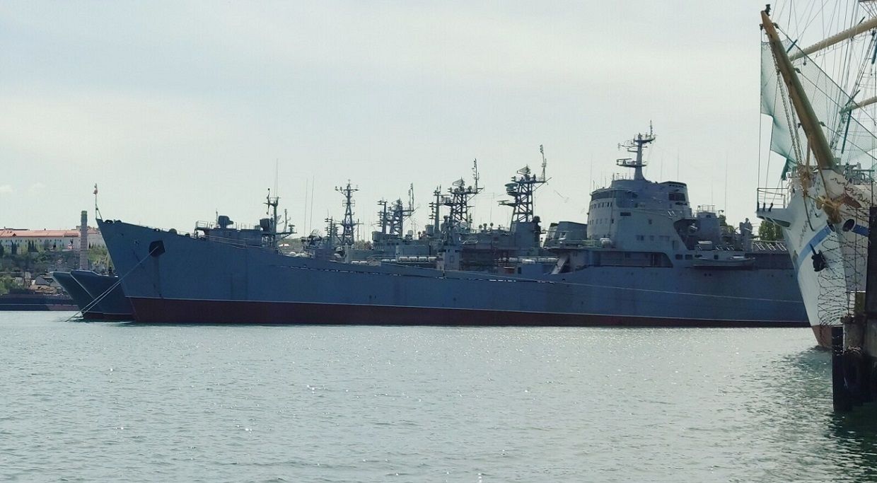 Передислокація Чорноморського флоту – Росія вивозить речі з Севастопольських бухт - 24 Канал
