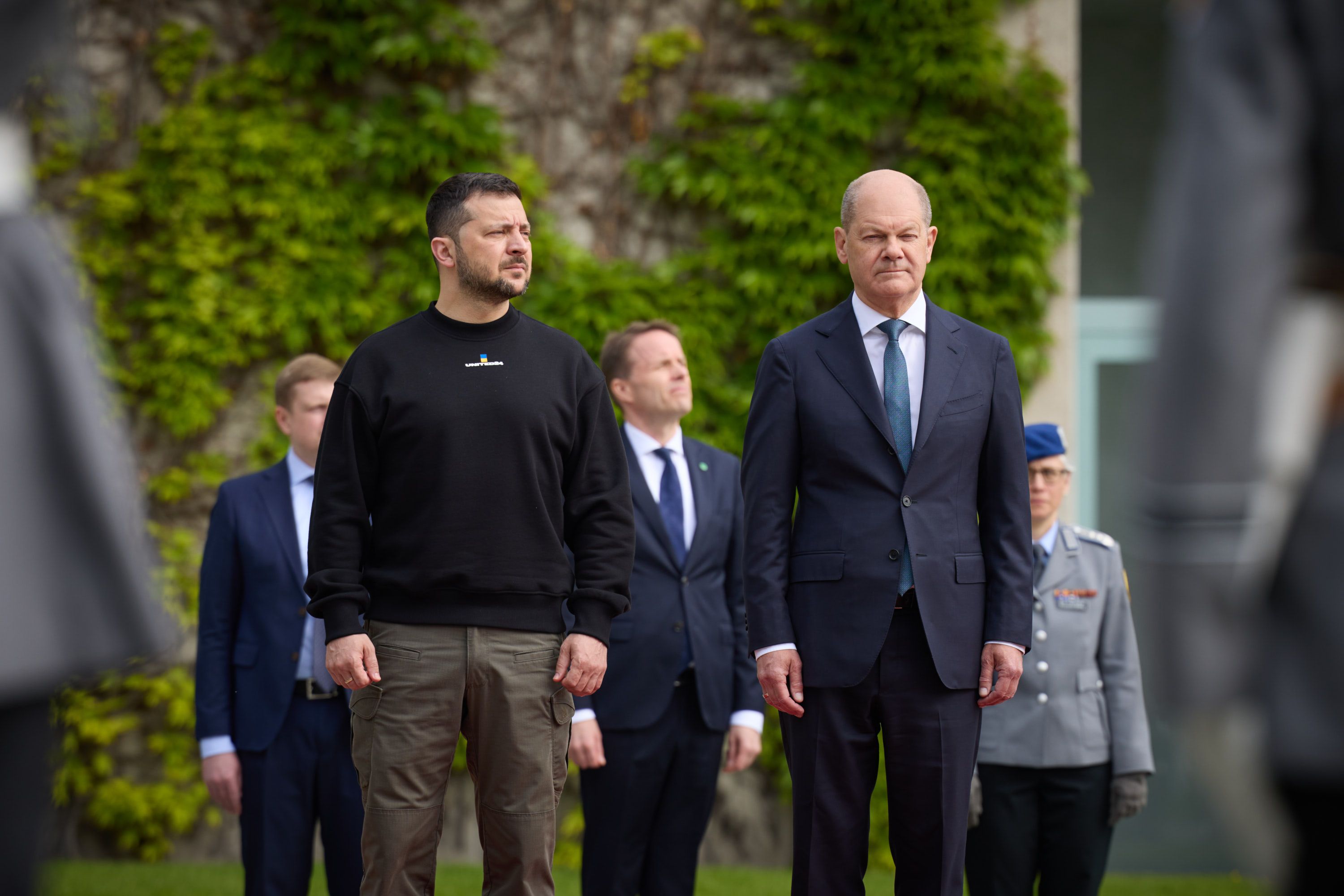 Шольц заявил, что Россия должна вывести войска из Украины для мирных переговоров – 24 Канал Шольц заявил, что Россия должна вывести войска из Украины для мирных переговоров – 24 Канал