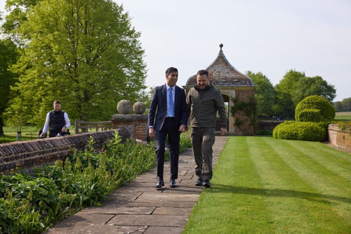 "Реактивная коалиция": каких сюрпризов ждать после турне Зеленского Европой - 24 Канал "Реактивная коалиция": каких сюрпризов ждать после турне Зеленского Европой - 24 Канал