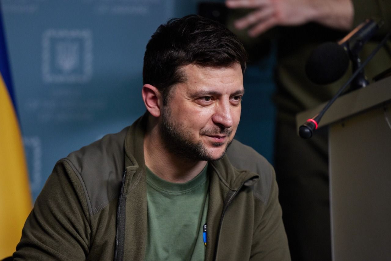 Ті, хто вагався – уже на боці України: турне Зеленського стало поштовхом до нових поставок зброї Ті, хто вагався – уже на боці України: турне Зеленського стало поштовхом до нових поставок зброї