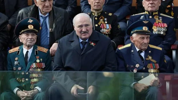 Лукашенко на параде в Москве