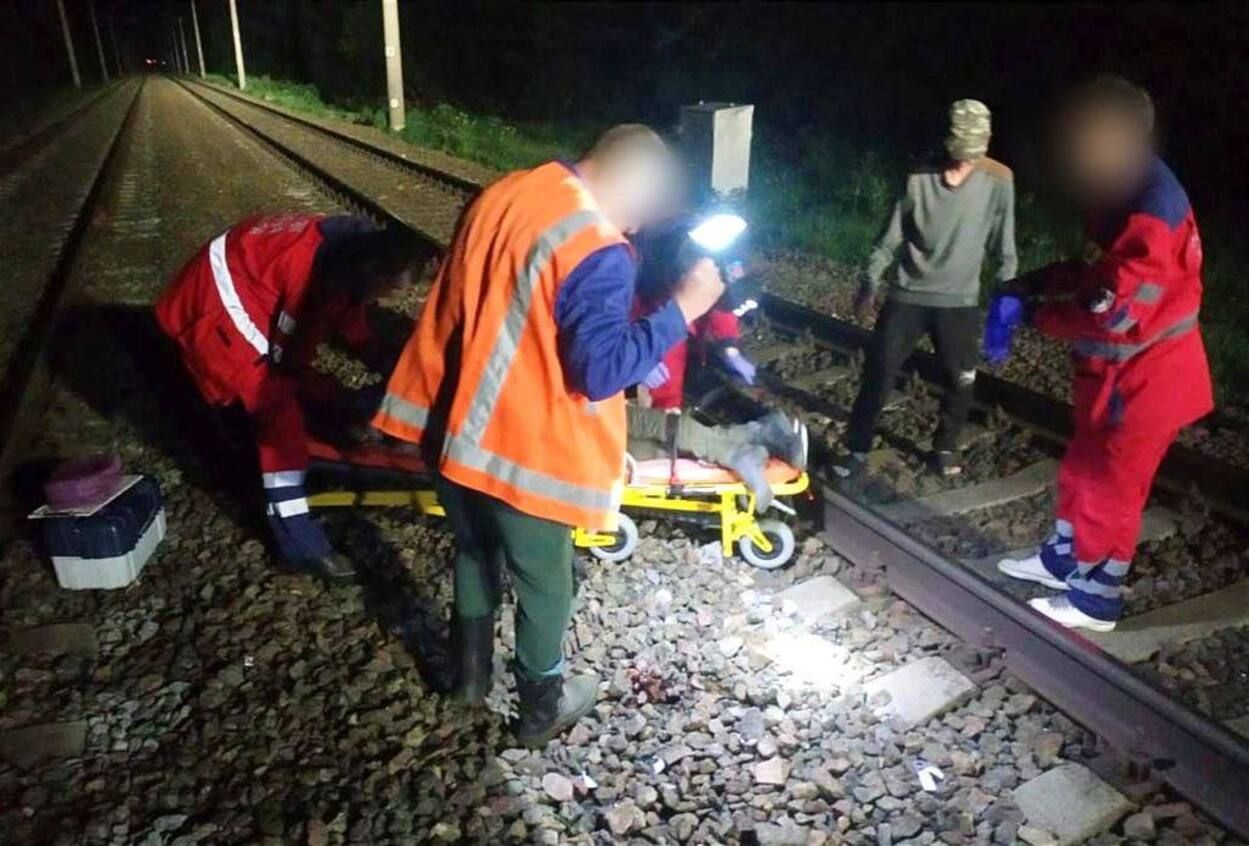 Парень упал с поезда в Киевской области - в полиции рассказали о трагедии - 24 Канал