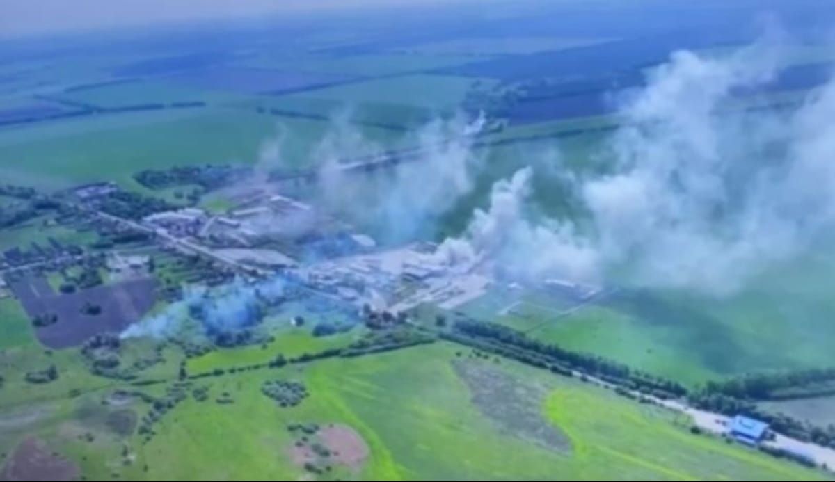 Больше всего во время наступления пострадало КПП ФСБ России Больше всего во время наступления пострадало КПП ФСБ России