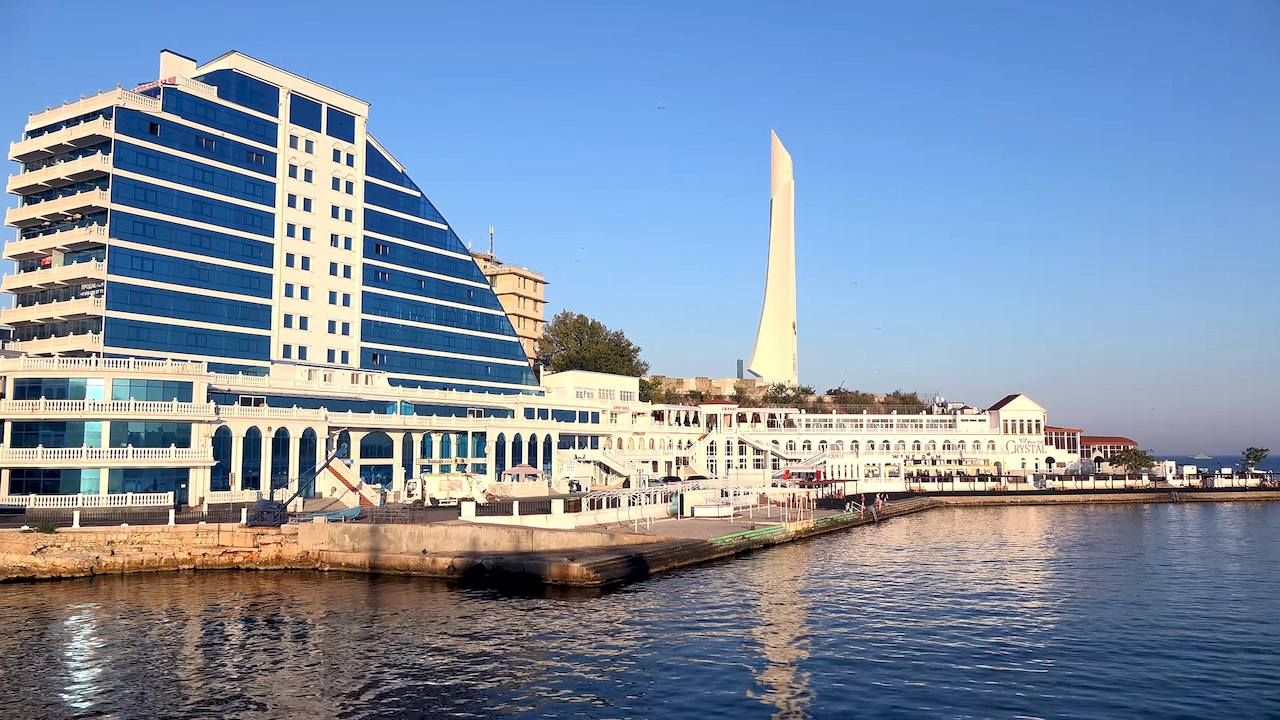 Окупанти бідкаються через атаку безпілотників по Криму Окупанти бідкаються через атаку безпілотників по Криму