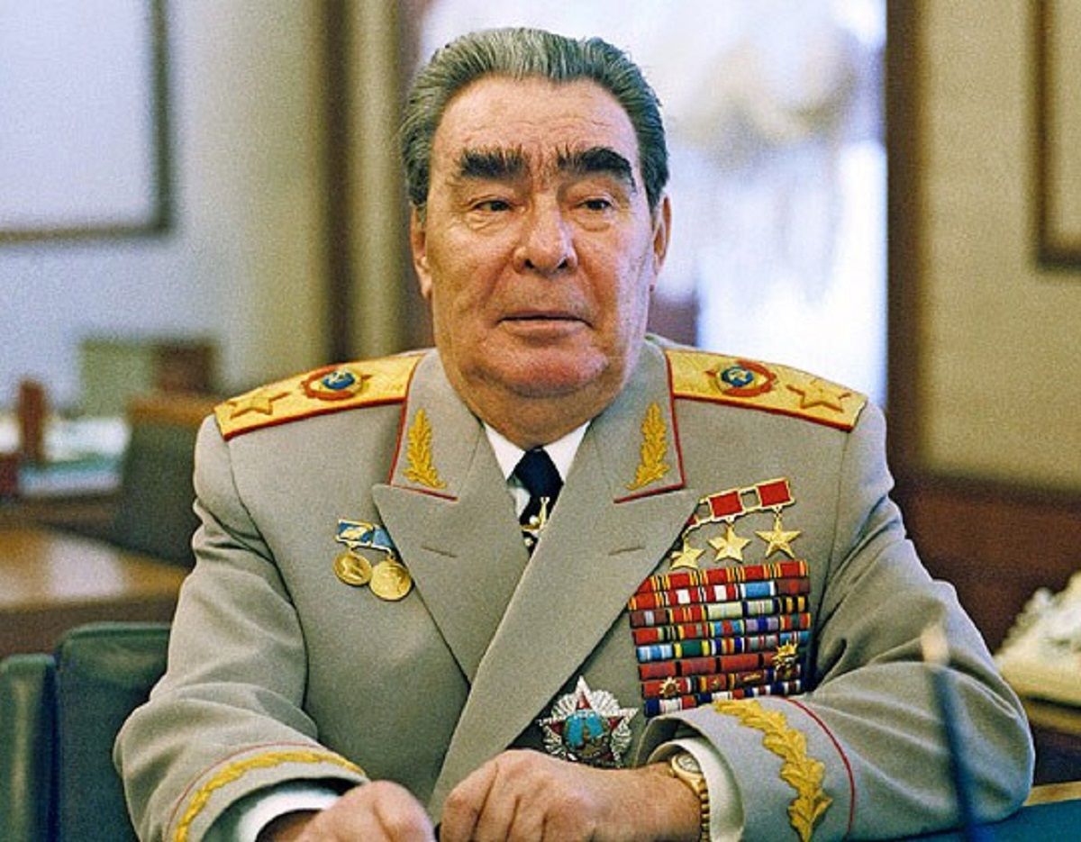 Леонида Брежнева лишили звания почетного гражданина Киева