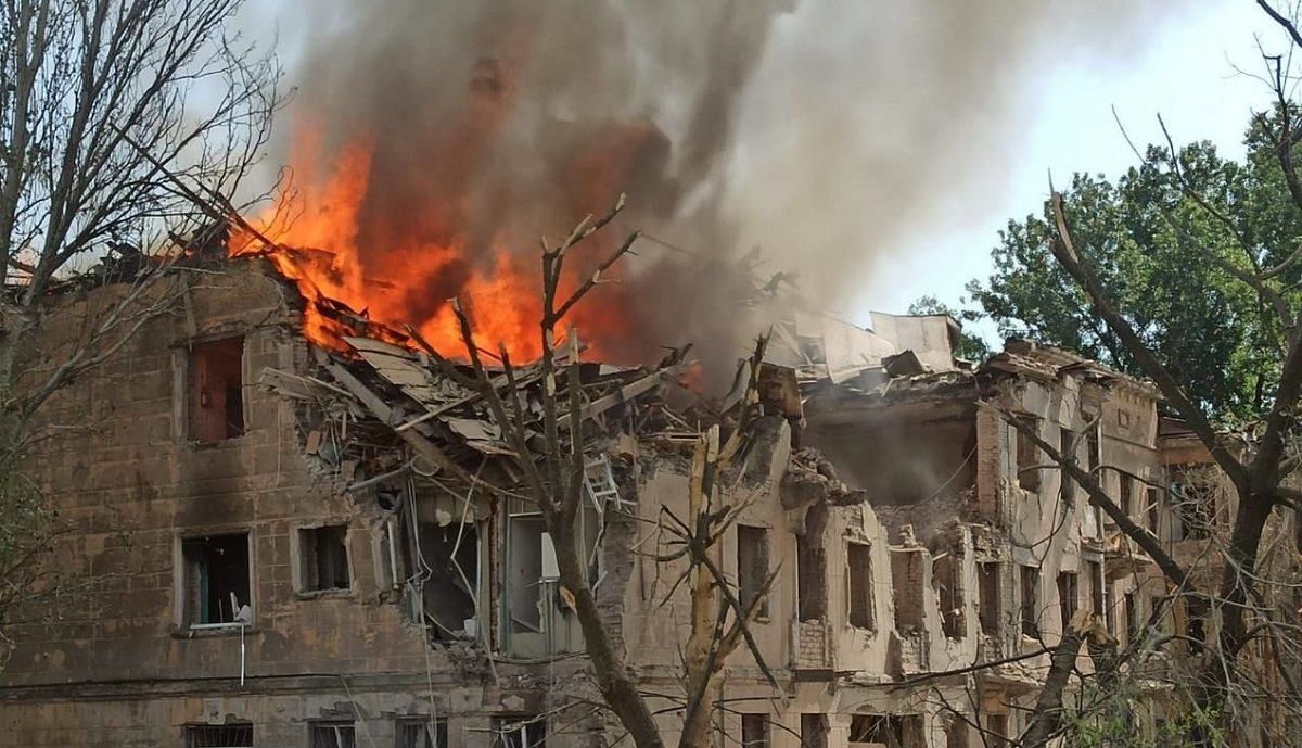 Удар по лікарні у Дніпрі – чи могли блогери спровокувати ракетний удар - 24 Канал Удар по лікарні у Дніпрі – чи могли блогери спровокувати ракетний удар - 24 Канал