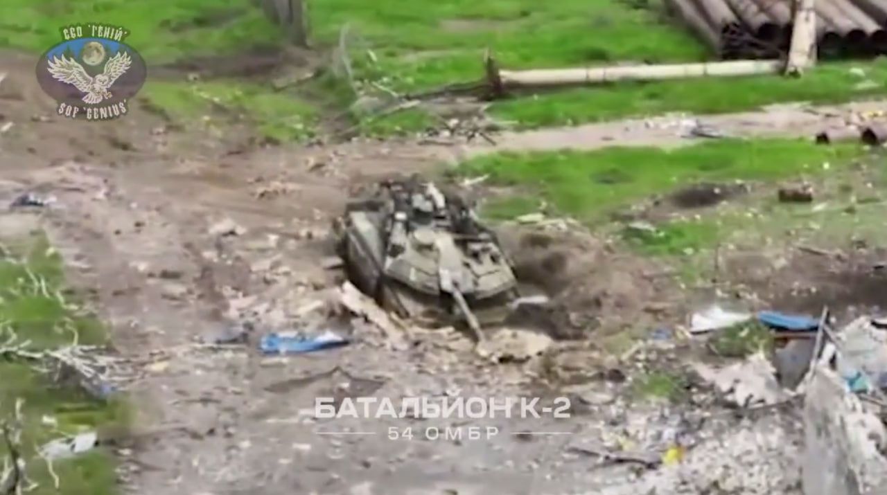 ВСУ уничтожили самый дорогой танк россиян