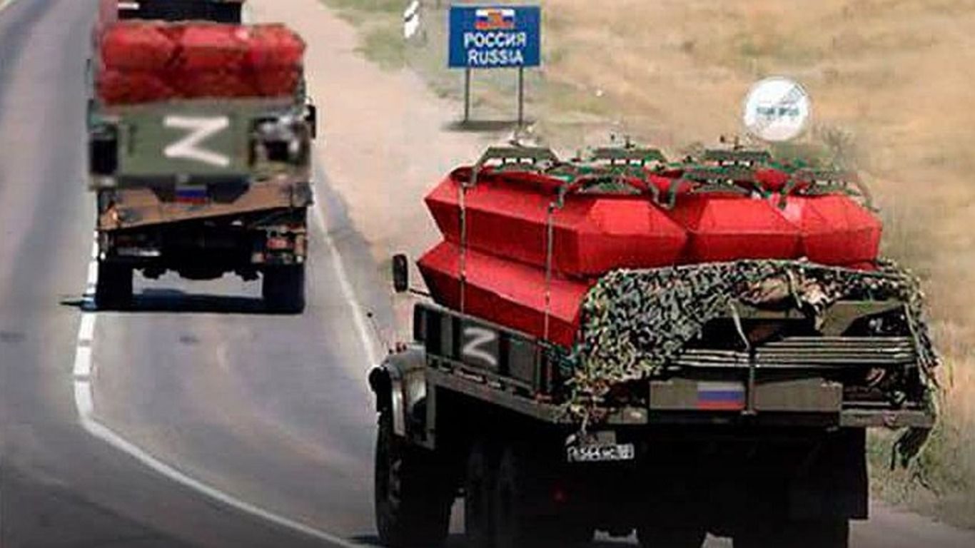 Росіяни щодня ховають півтисячі своїх солдатів Росіяни щодня ховають півтисячі своїх солдатів