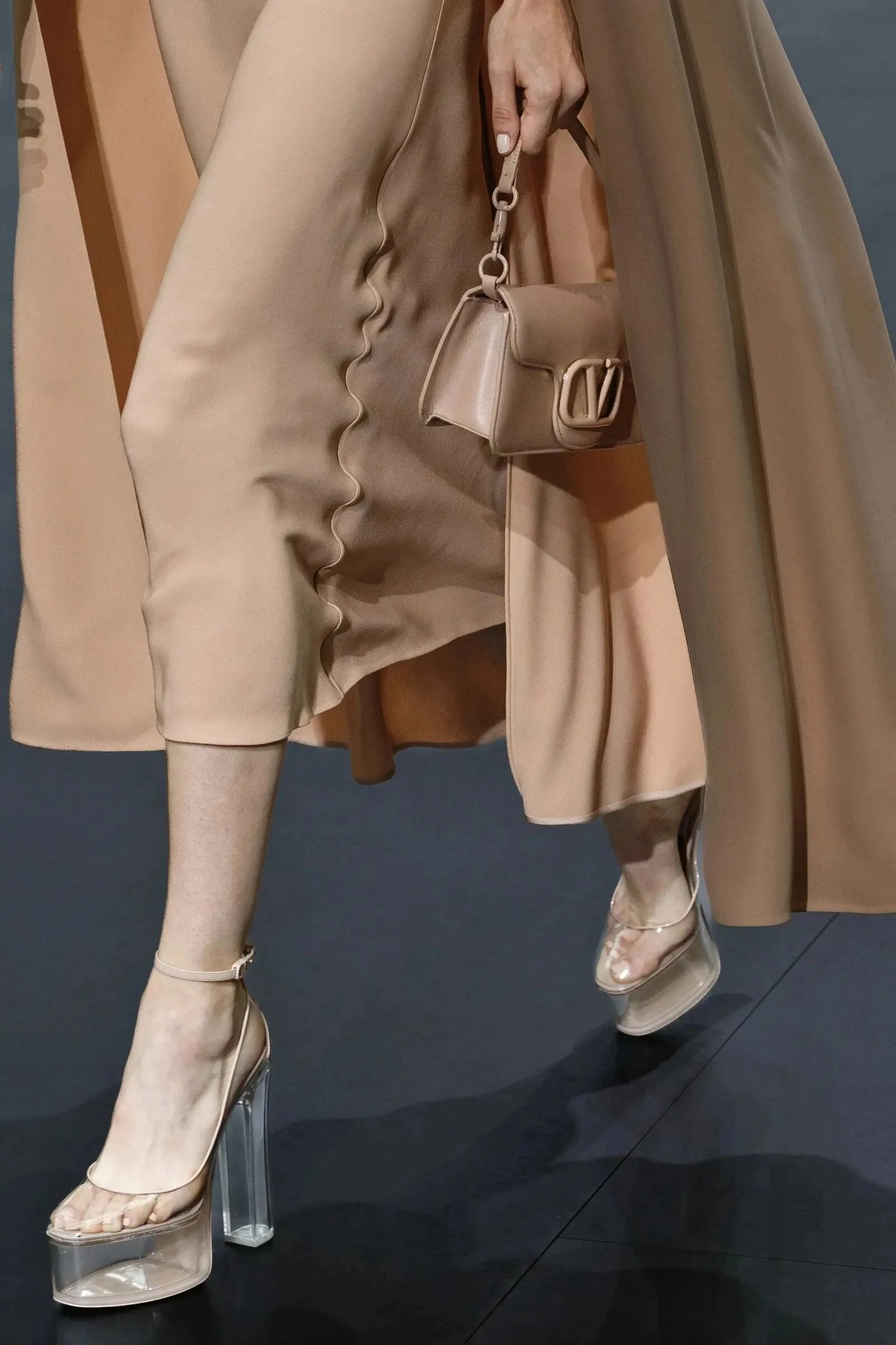 Прозрачная обувь Прозрачная обувь