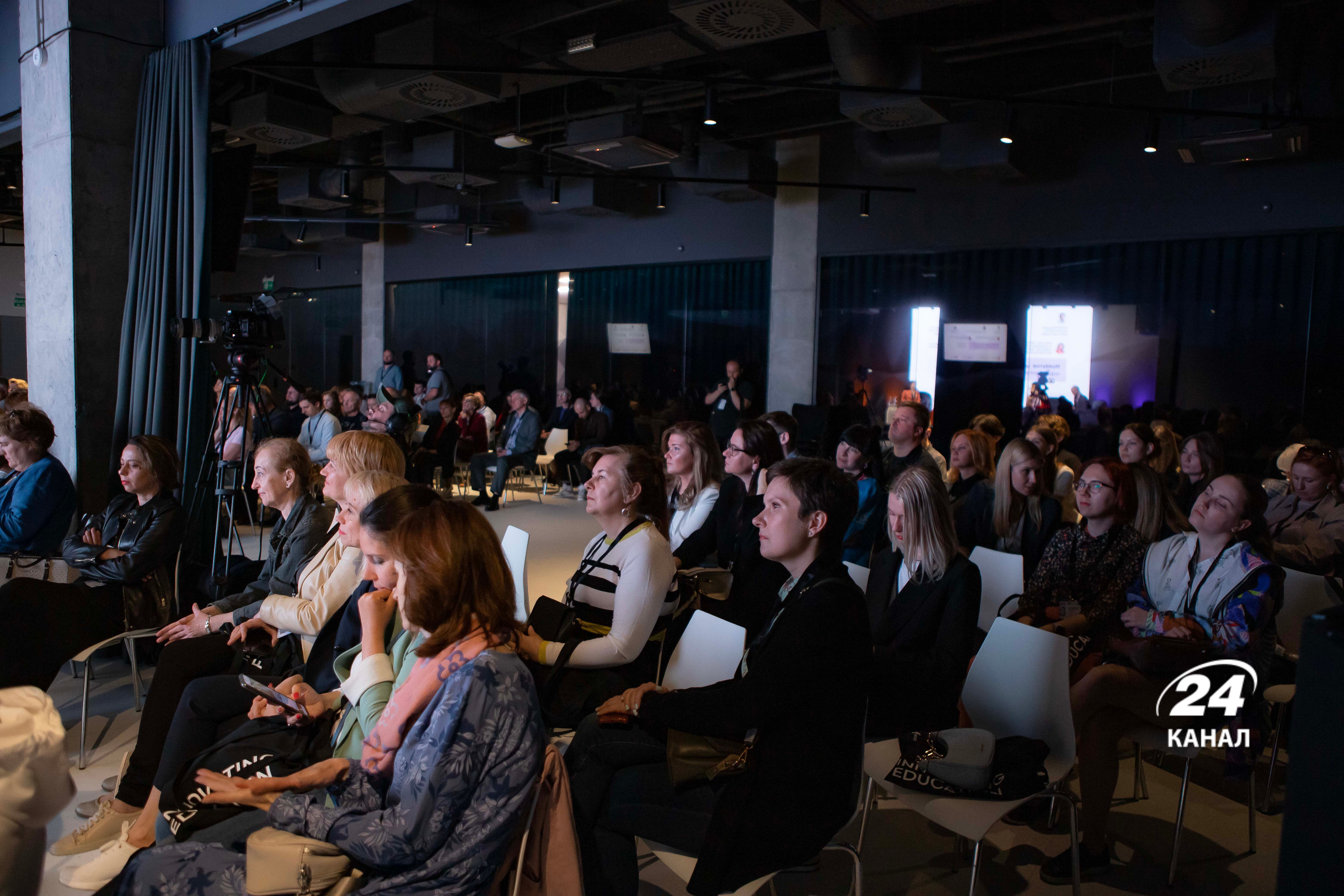 Genesis, Минцифра и МОН провели конференцию для преподавателей Innovating Education - детали - 24 Канал Genesis, Минцифра и МОН провели конференцию для преподавателей Innovating Education - детали - 24 Канал