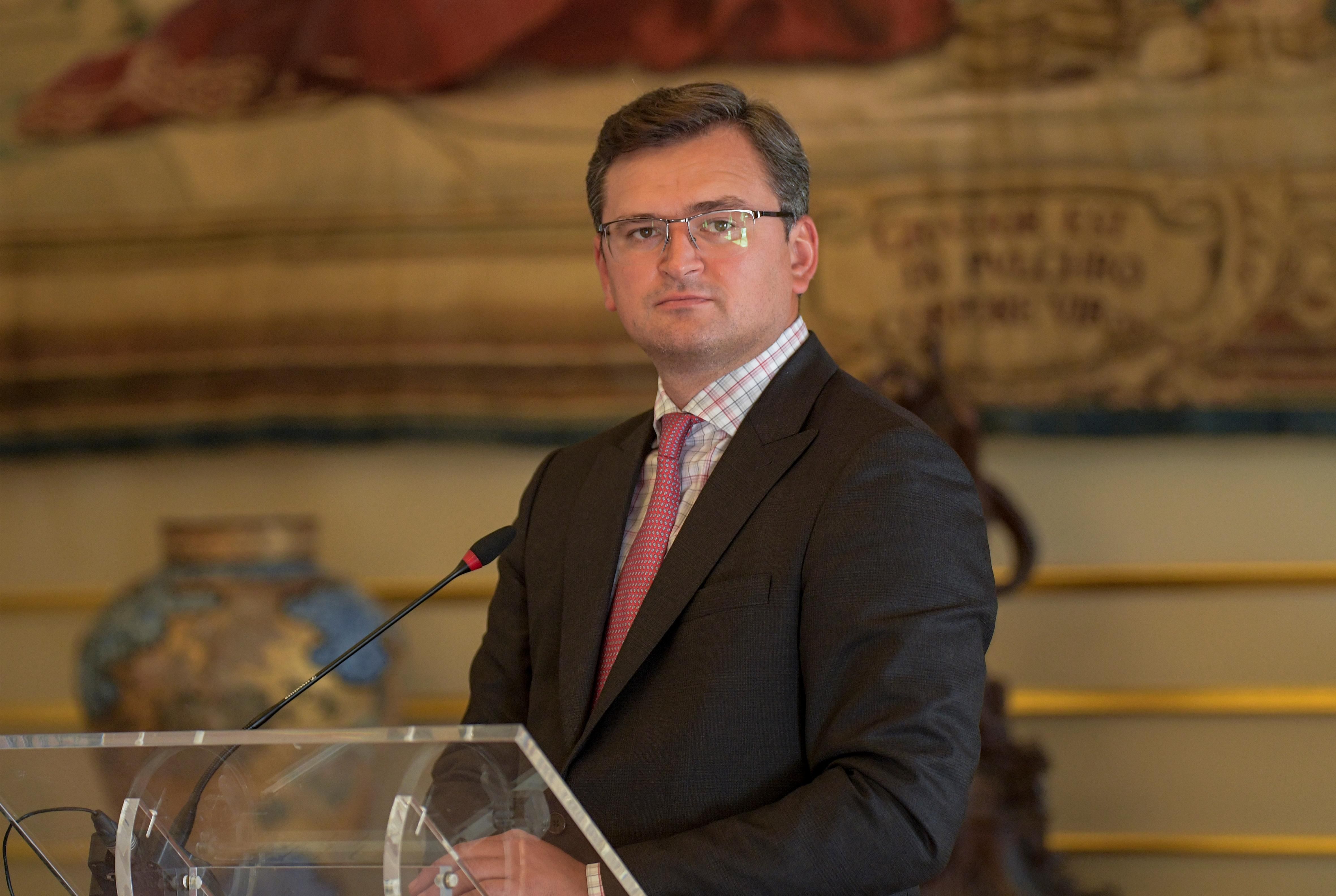 Кулеба вимагає ввести санкції проти російських виробників дронів та ракет Кулеба вимагає ввести санкції проти російських виробників дронів та ракет