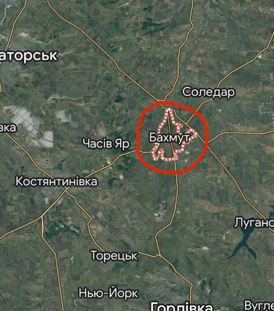 Маляр заинтриговала новой картой Маляр заинтриговала новой картой