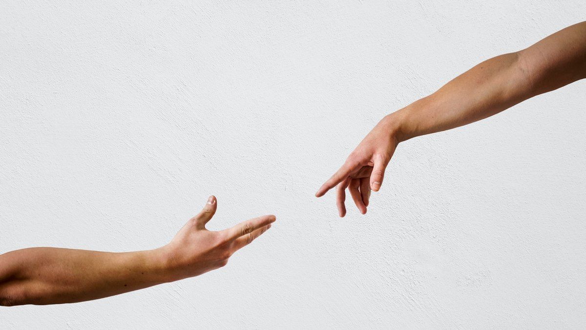 Новая искусственная кожа может чувствовать, как настоящая, передавая сигналы в мозг Новая искусственная кожа может чувствовать, как настоящая, передавая сигналы в мозг