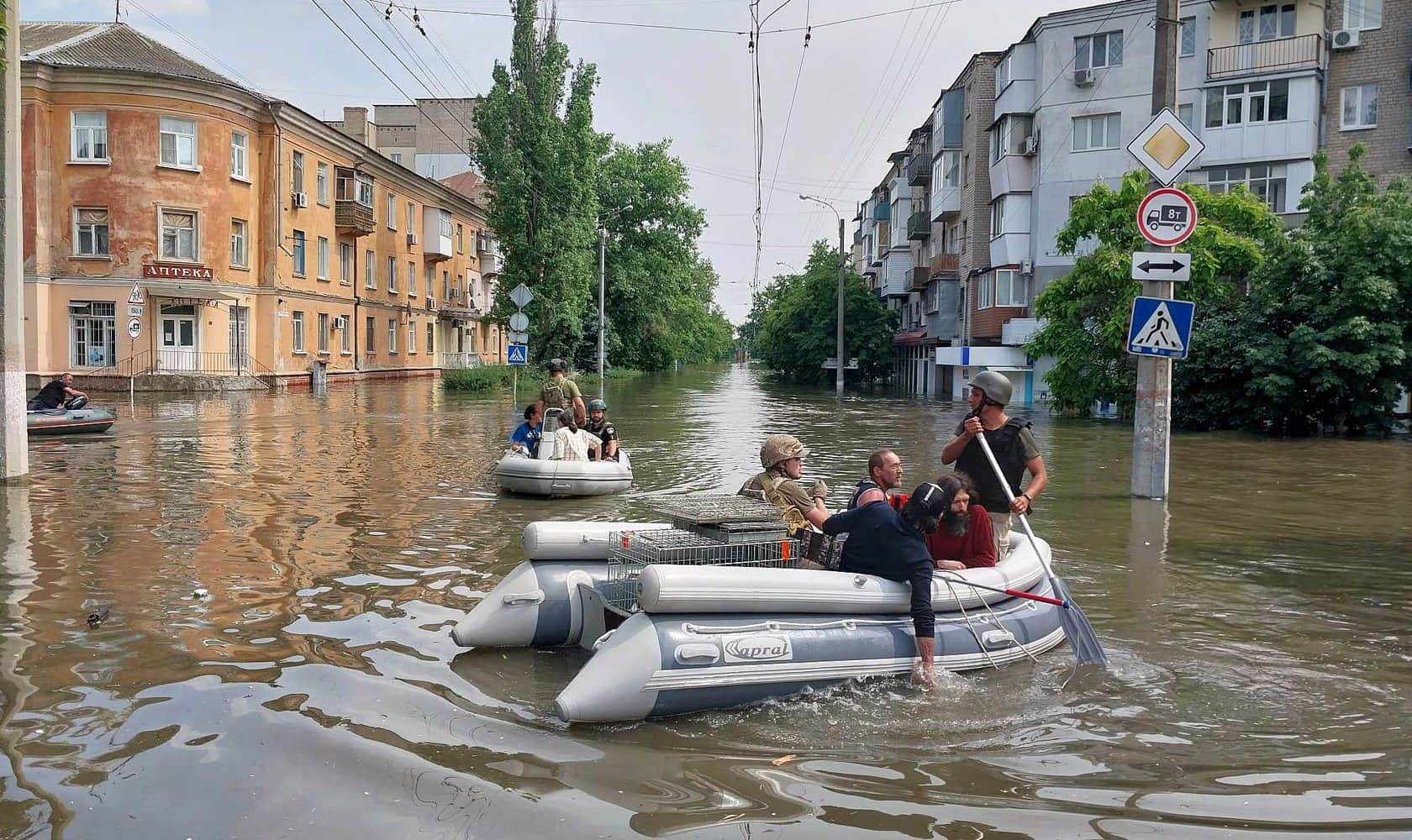 В Херсоні триває евакуація цивільних