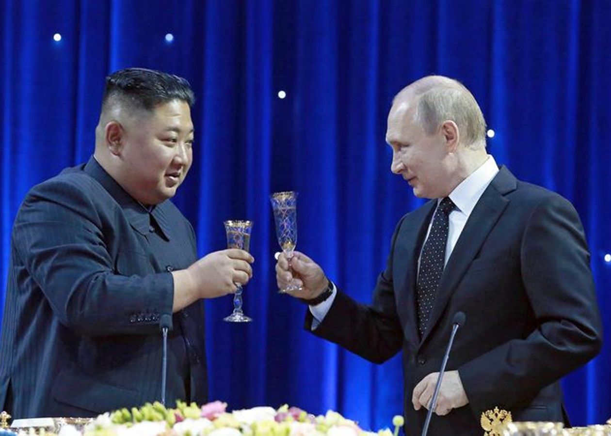 Кім Чен Ин привітав російського диктатора зі святом