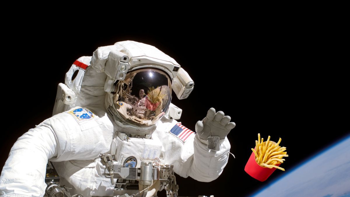 Ученые успешно провели важный эксперимент по зажариванию пищи в условиях микрогравитации Ученые успешно провели важный эксперимент по зажариванию пищи в условиях микрогравитации