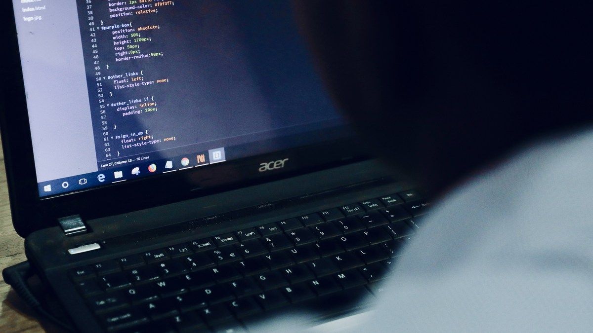 Acer продовжувала торгувати з Росією попри вихід з її ринку Acer продовжувала торгувати з Росією попри вихід з її ринку