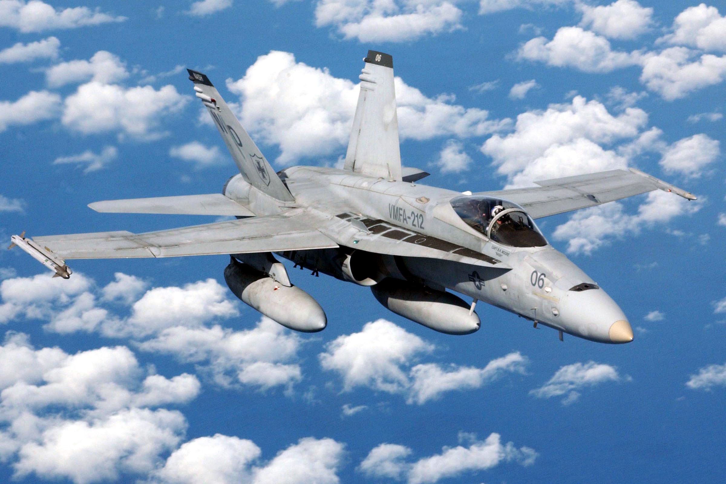 Украина может получить F-18 от Австралии