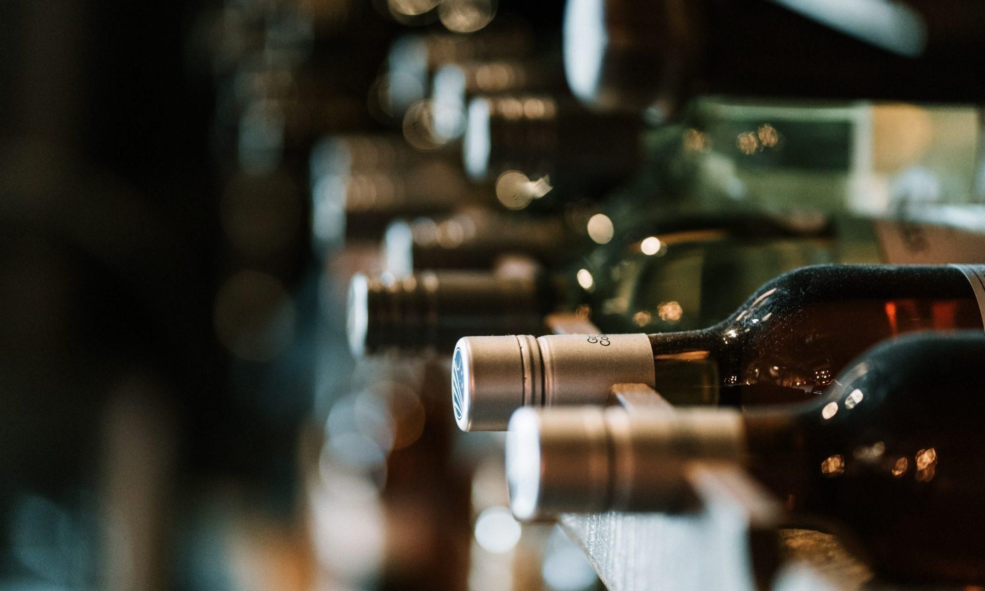 Укрвинпром просить уряд встановити спецмита на вина з Грузії та Вірменії - 24 Канал Укрвинпром просить уряд встановити спецмита на вина з Грузії та Вірменії - 24 Канал