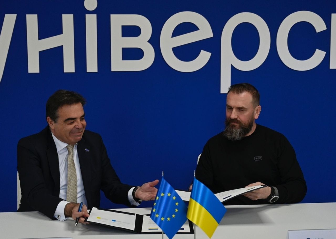 Схинас и Лисовой Схинас и Лисовой