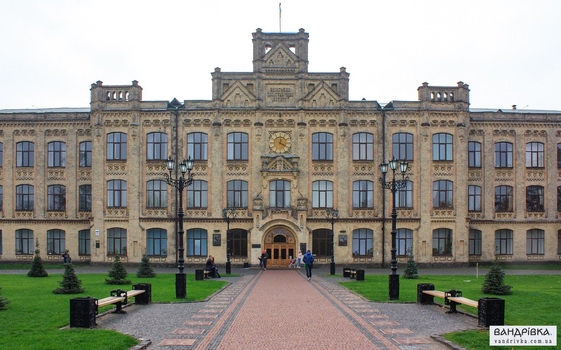 Топ университетов Украины 2023 – обнародовали рейтинг лучших вузов Топ университетов Украины 2023 – обнародовали рейтинг лучших вузов