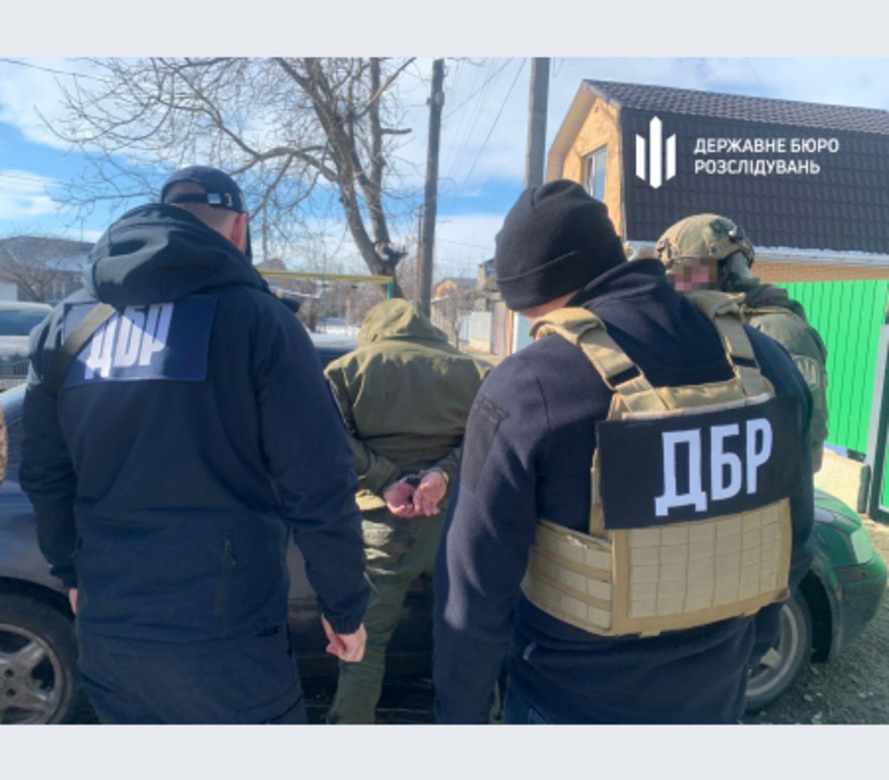 Виплата рідним загиблого військового - заступник командира вимагав від вдови 150 тисяч - 24 Канал Виплата рідним загиблого військового - заступник командира вимагав від вдови 150 тисяч - 24 Канал