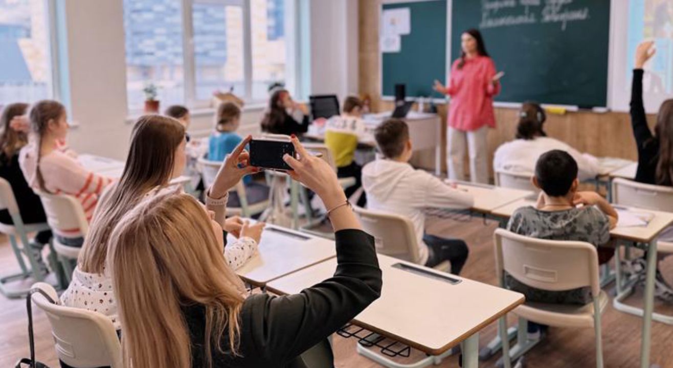 Освітня мережа КМДШ виплатила 38 мільйонів гривень податків за час війни Освітня мережа КМДШ виплатила 38 мільйонів гривень податків за час війни