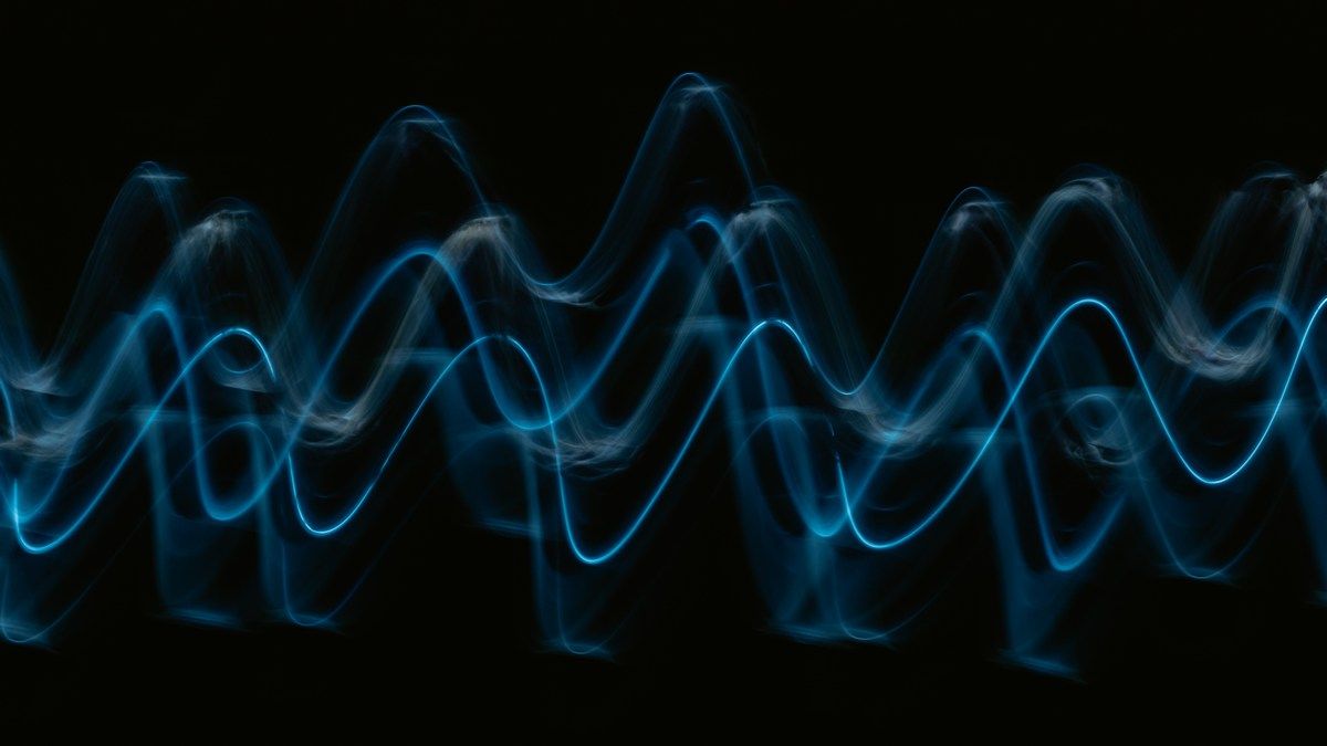 Ученым впервые в истории удалось расщепить фонон на две части Ученым впервые в истории удалось расщепить фонон на две части