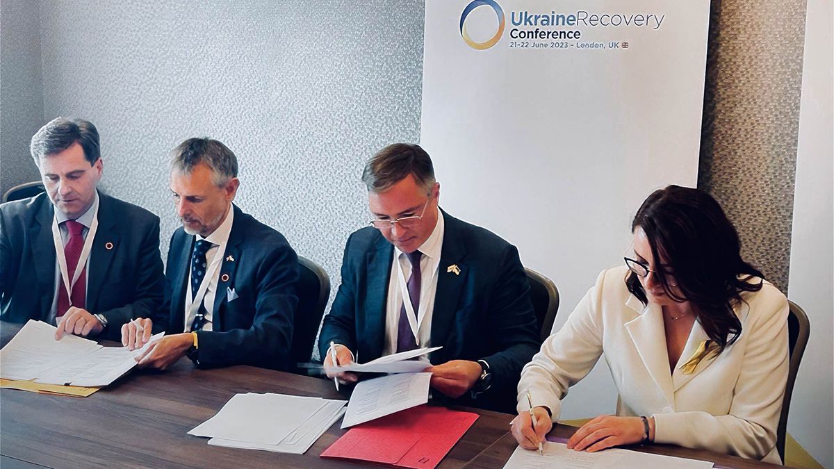 "Зеленое" восстановление украинской металлургии: о чем договорились на конференции в Лондоне