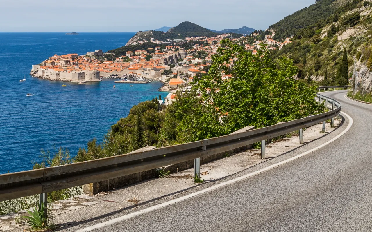 Мальовничі хорватські дороги Мальовничі хорватські дороги