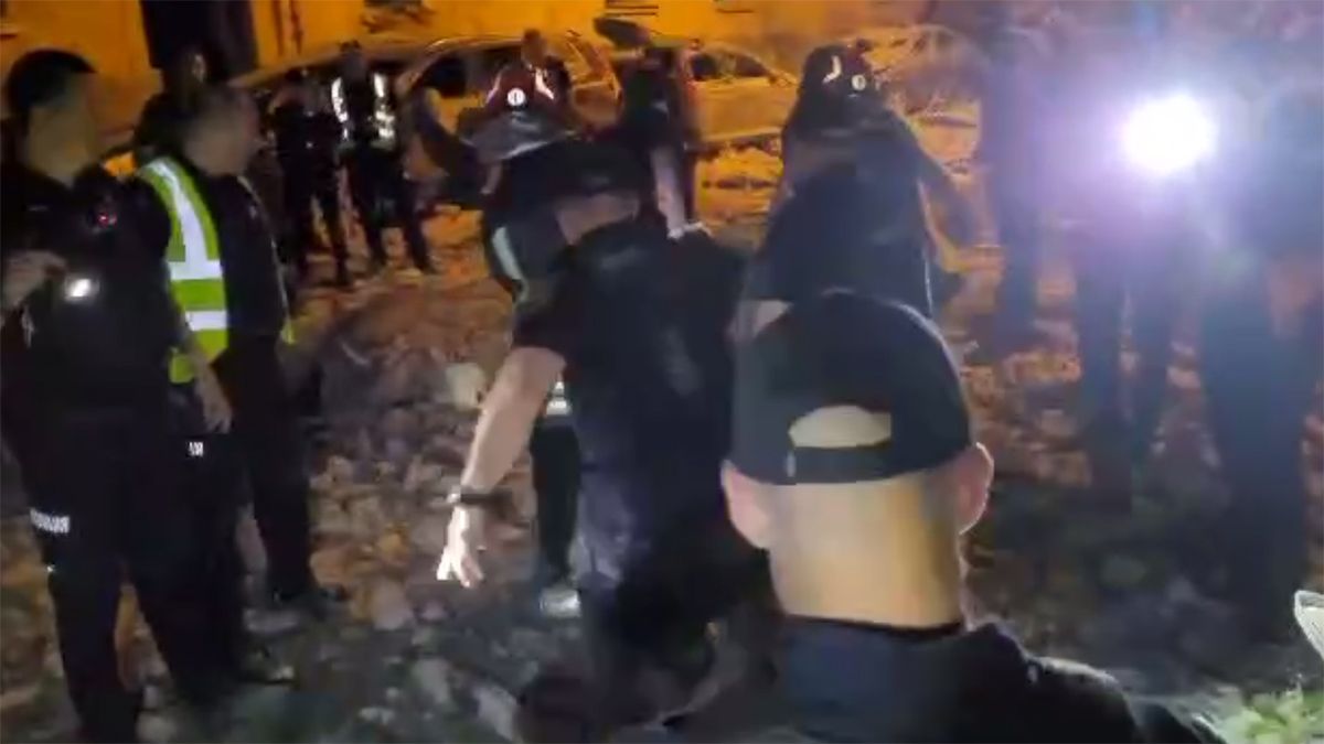 Львів вибухи сьогодні - відео удару по Львову - Росія атакувала Львів - Новини Львів - 24 Канал Львів вибухи сьогодні - відео удару по Львову - Росія атакувала Львів - Новини Львів - 24 Канал