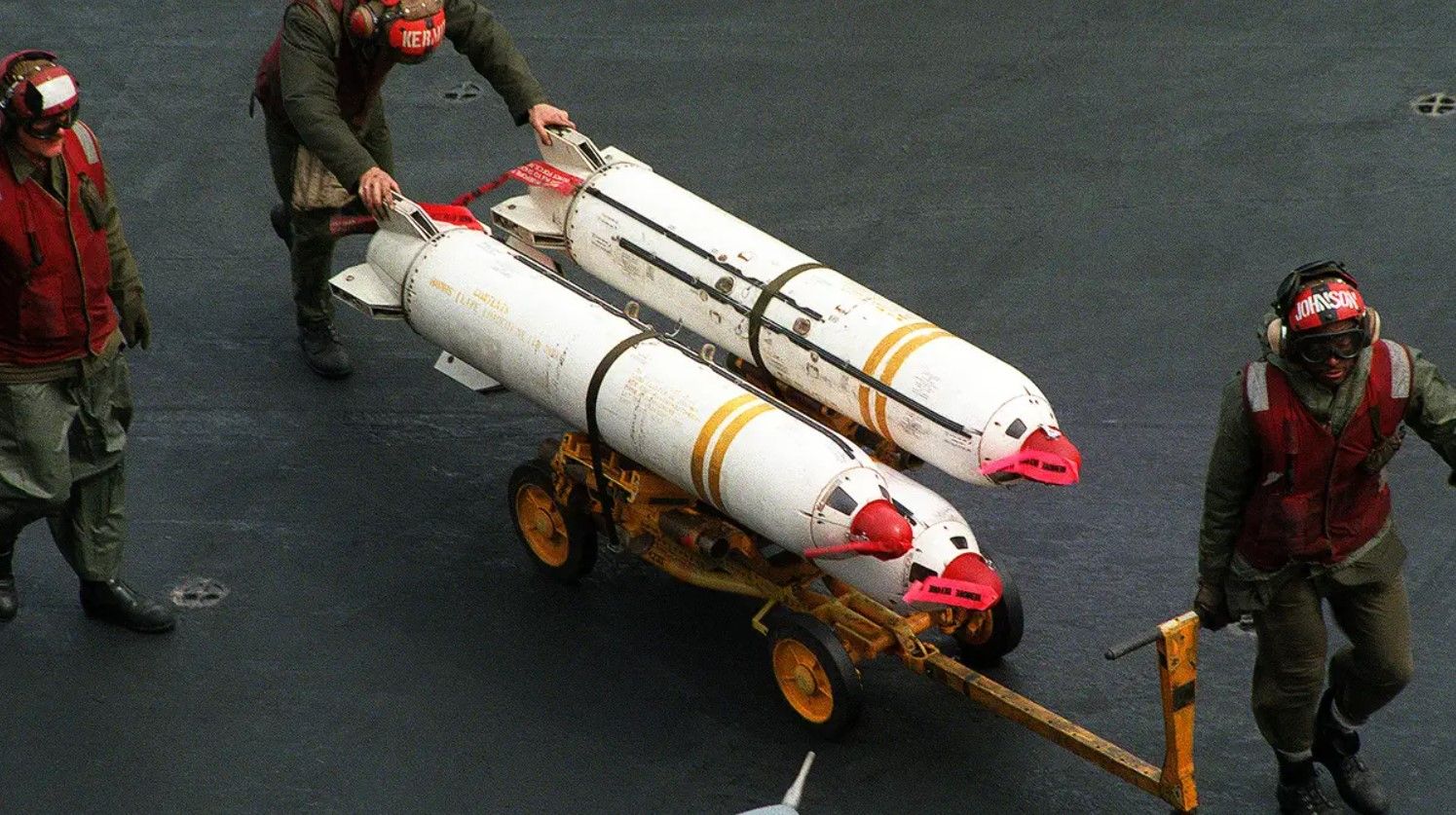 Как страны реагируют на предоставление кассетных боеприпасов Украине Как страны реагируют на предоставление кассетных боеприпасов Украине