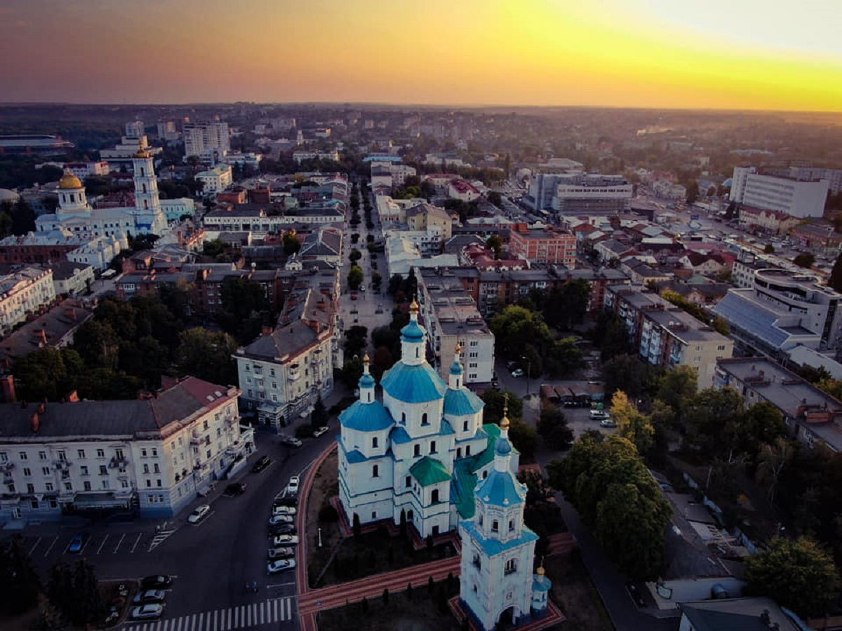 Вночі у Сумах лунали потужні вибухи