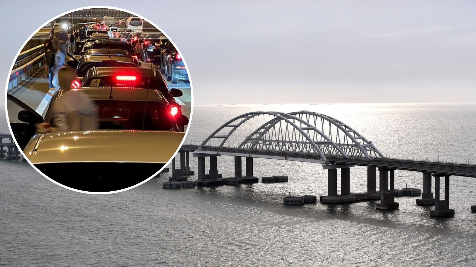 Возле Крымского моста растет километровая пробка