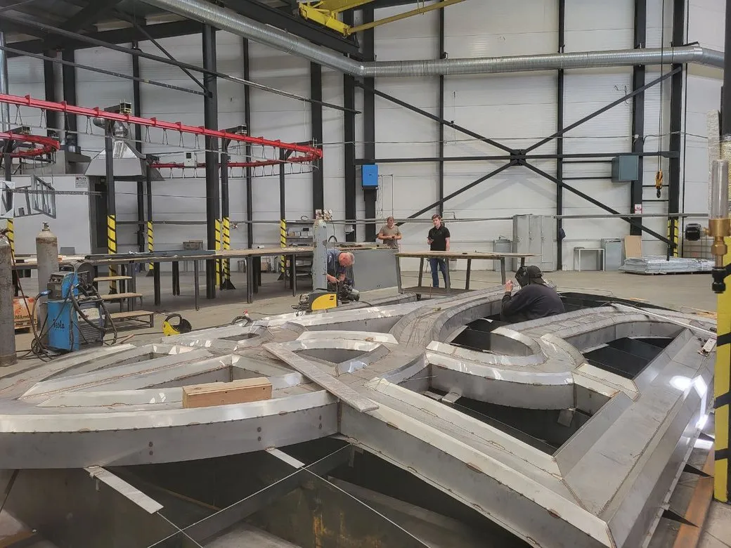 Тризуб на Тризуб на