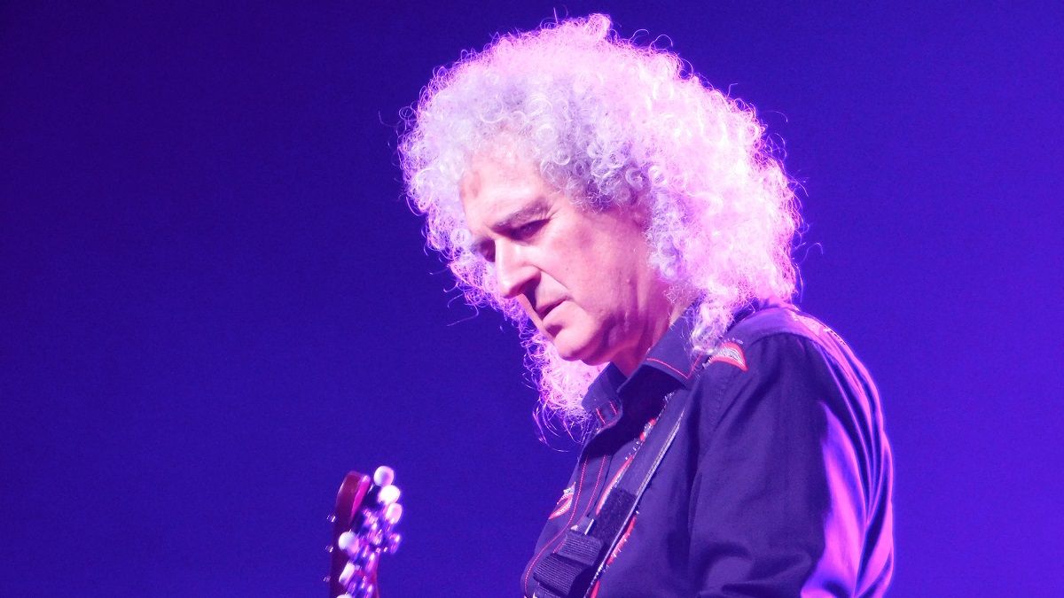 Брайан Мэй выпускает книгу об астероиде Бенне Брайан Мэй выпускает книгу об астероиде Бенне