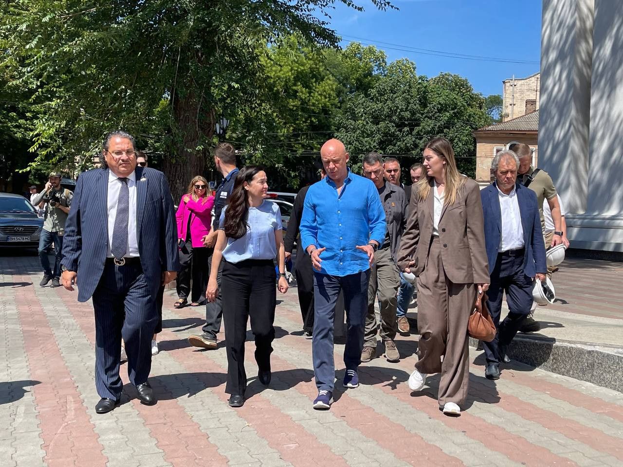 Ракетный обстрел Одессы - 29.07.2023 прибыла миссия ЮНЕСКО - начался обзор достопримечательностей - 24 Канал Ракетный обстрел Одессы - 29.07.2023 прибыла миссия ЮНЕСКО - начался обзор достопримечательностей - 24 Канал