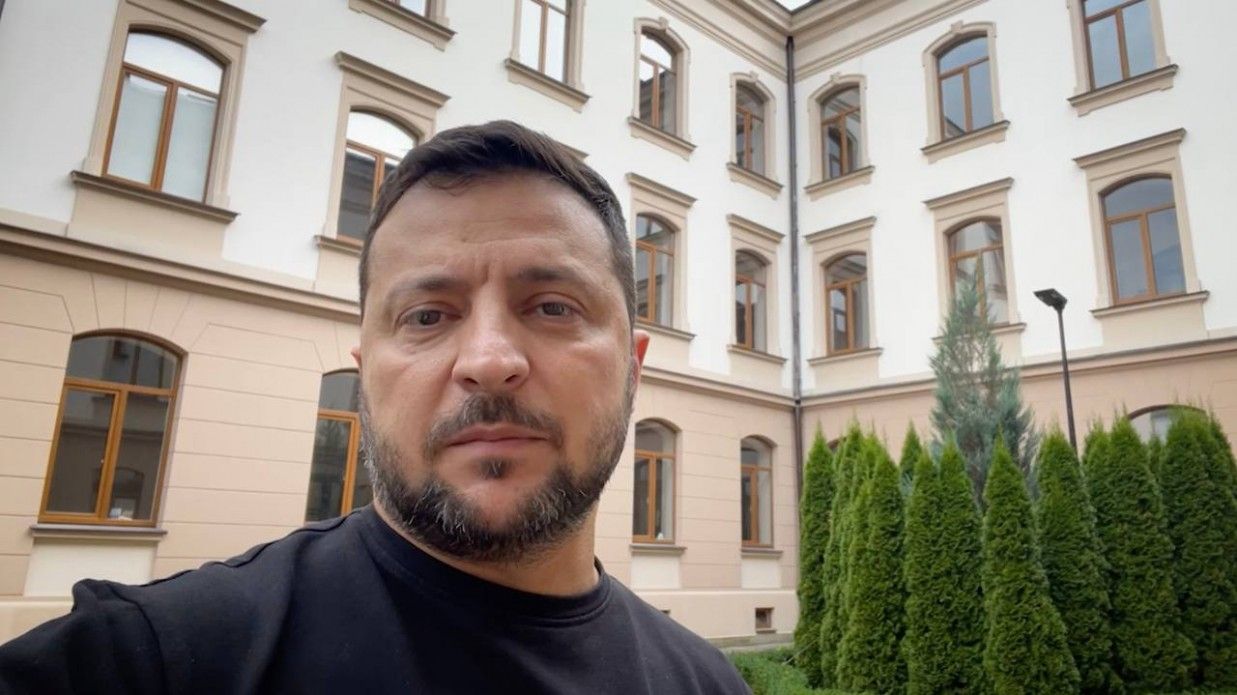 Обращение Зеленского 30.07.2023 - президент рассказал о фронте и визите во Франковск - 24 Канал Обращение Зеленского 30.07.2023 - президент рассказал о фронте и визите во Франковск - 24 Канал