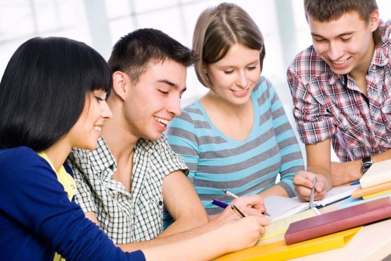 Как поступить за границу бесплатно - Чехия предлагает украинцам стипендии на обучение Как поступить за границу бесплатно - Чехия предлагает украинцам стипендии на обучение