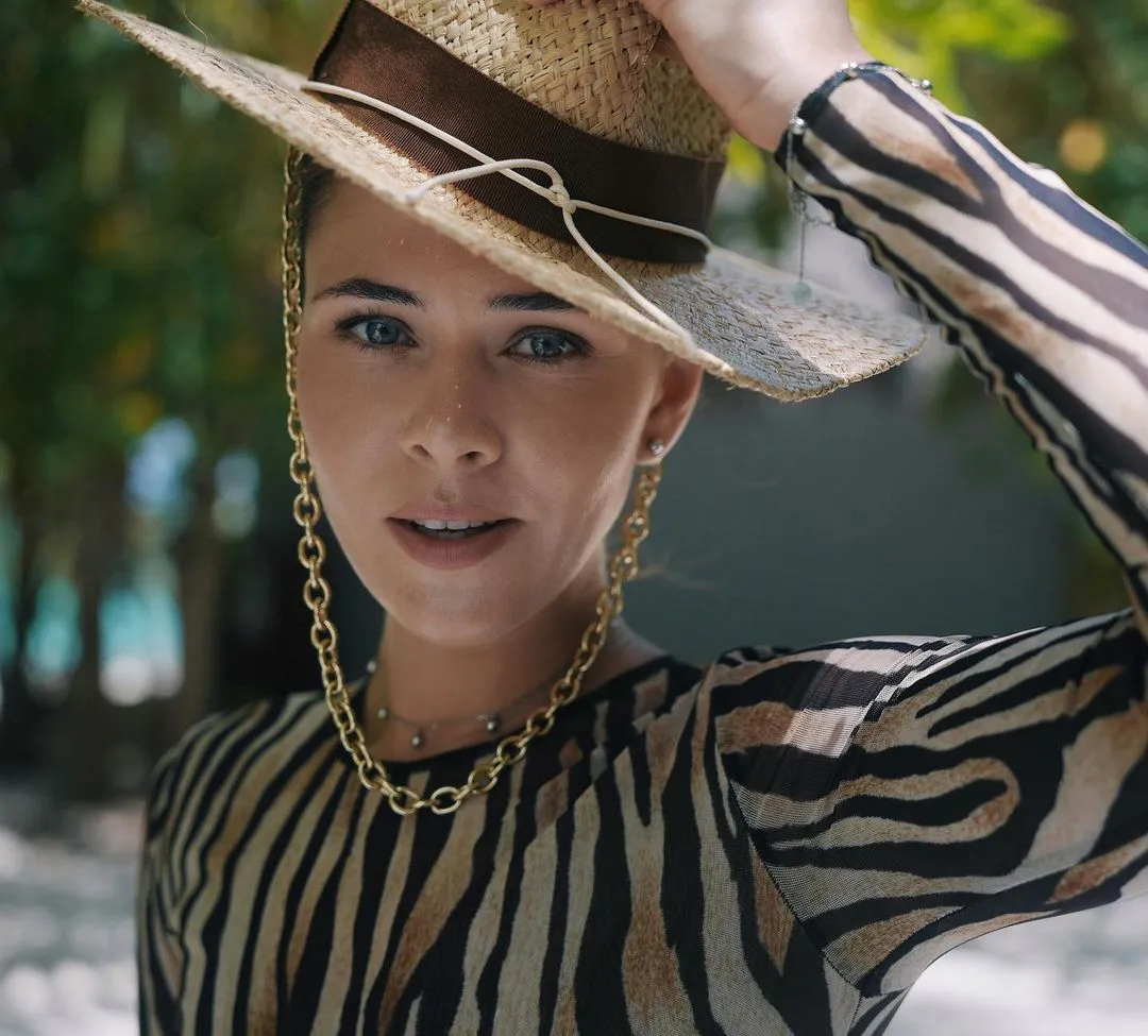 Юлія Саніна Юлія Саніна