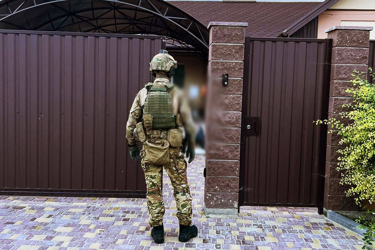 Обшуки у дніпропетровського військкома Обшуки у дніпропетровського військкома