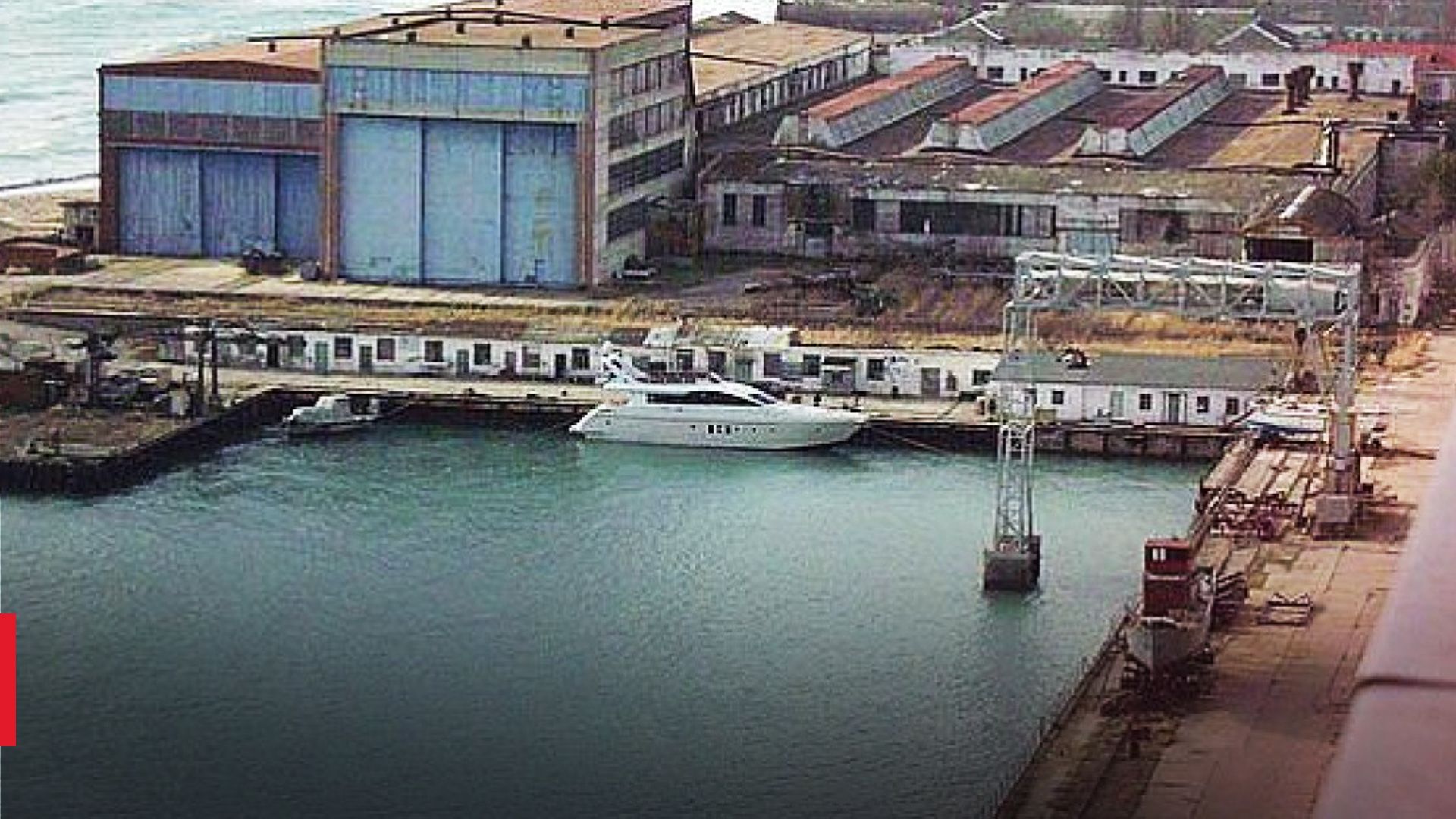 "Списывают имущество": россияне готовятся полностью разграбить судостроительный завод в Феодосии - 24 Канал "Списывают имущество": россияне готовятся полностью разграбить судостроительный завод в Феодосии - 24 Канал