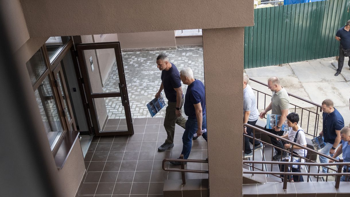 Будинки на Глибочицькій, пошкоджені російськими ракетами, повністю відновлено, – Кличко Будинки на Глибочицькій, пошкоджені російськими ракетами, повністю відновлено, – Кличко