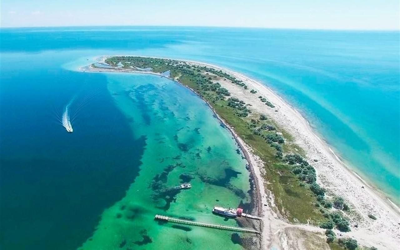 На Джарилгачі вже 5 днів палає цінна степова частина - деталі від UNCG - 24 Канал На Джарилгачі вже 5 днів палає цінна степова частина - деталі від UNCG - 24 Канал