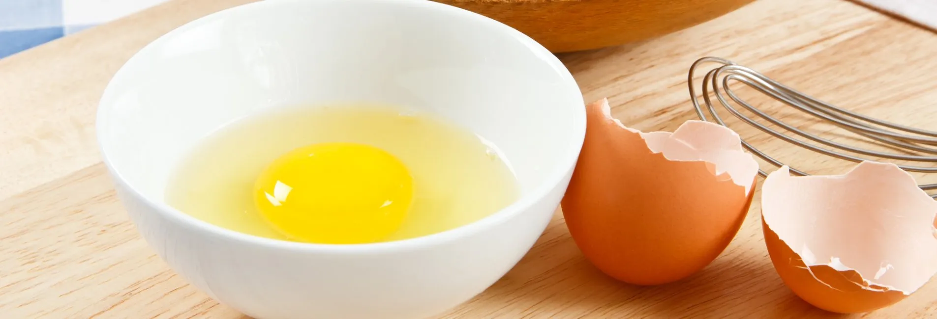 Разбитое сырое яйцо Разбитое сырое яйцо