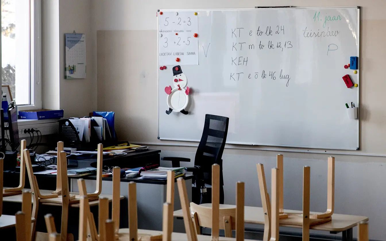 Українські діти в Естонії повинні навчатися в місцевих школах Українські діти в Естонії повинні навчатися в місцевих школах