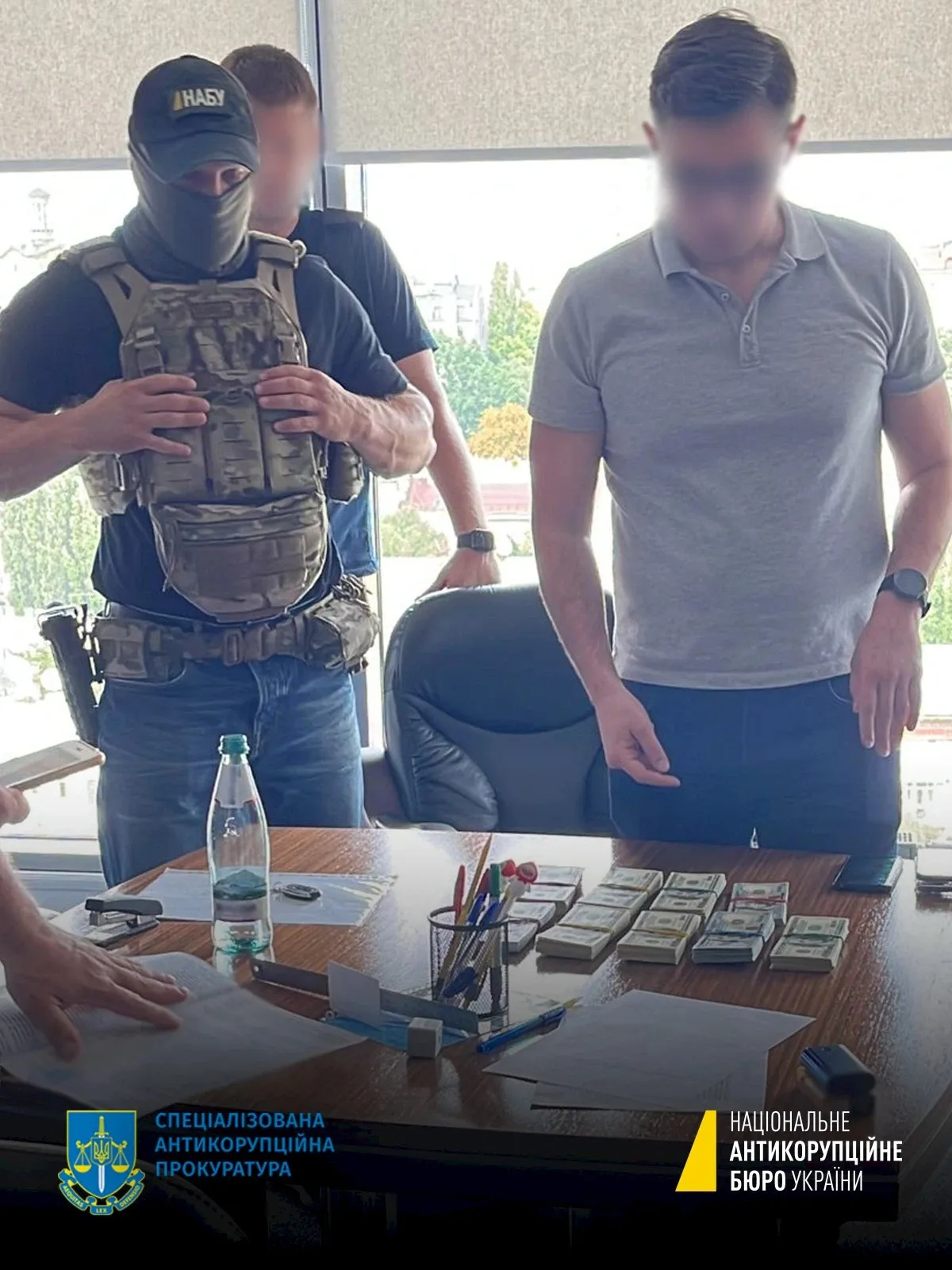 Нардепа викрили на хабарі Нардепа викрили на хабарі